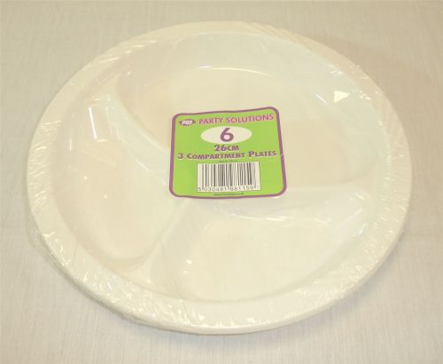 26cm 3 Compartment Plates Disposable Plastic Plates Pack of 6